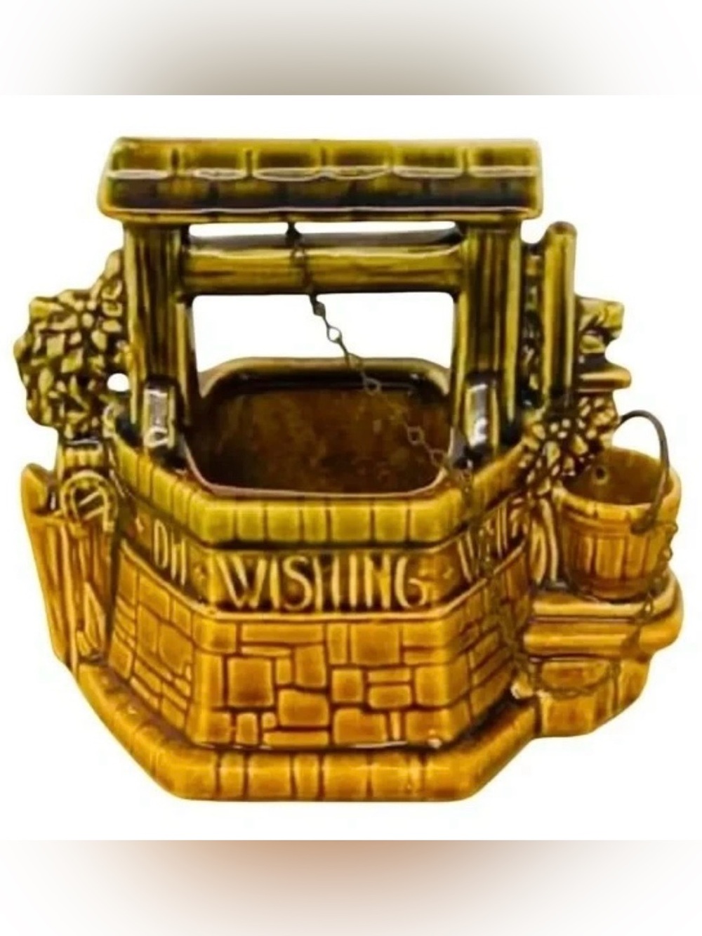 McCoy Vintage 1940-1960 Wishing Well Pottery Planter 6.5” in Glossy Amber